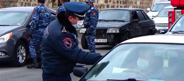 Անցակետերում կիրականցնեն մարդկանց ու տրանսպորտային միջոցների շարժը վերահսկելու գործողություններ - Sputnik Արմենիա