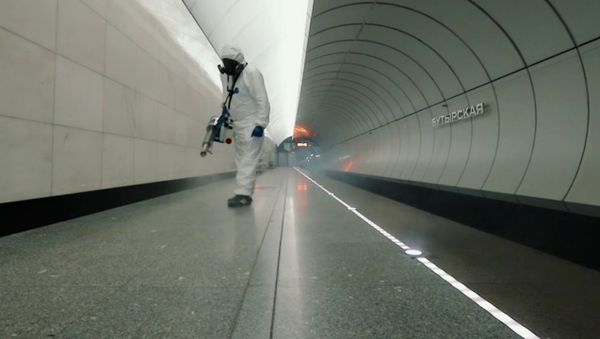 Станции московского метро начали дезинфицировать генераторами горячего воздуха для борьбы с СOVID-19 - Sputnik Армения