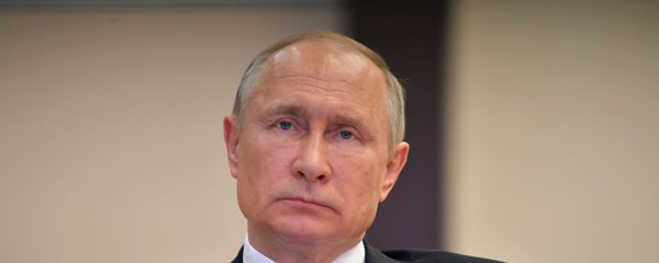 Президент РФ Владимир Путин - Sputnik Армения