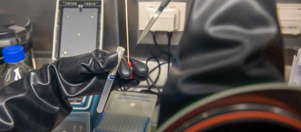 Презентация российской мобильной лаборатории по диагностике коронавируса (9 апреля 2020). Еревaн Презентация российской мобильной лаборатории по диагностике коронавируса (9 апреля 2020). Еревaн - Sputnik Армения