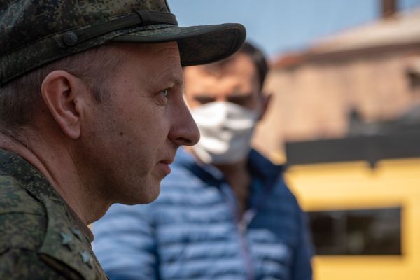 Совместный удар по COVID-19: как работает российская мобильная лаборатория в Армении Совместный удар по COVID-19: как работает российская мобильная лаборатория в Армении - Sputnik Армения