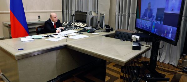 Премьер-министр России Михаил Мишустин во время межправительственного совета ЕЭК (10 апреля 2020). Москвa - Sputnik Армения