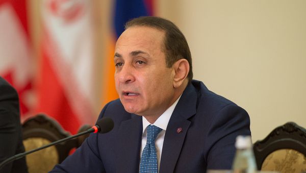 Премьер-министр Армении Овик Абраамян Премьер-министр Армении Овик Абраамян - Sputnik Армения
