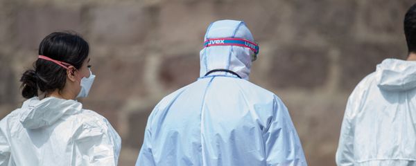 Медицинский персонал инфекционной больницы Норк Медицинский персонал инфекционной больницы Норк - Sputnik Армения