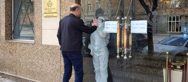 Встреча отца и дочери Мартиросян Встреча отца и дочери Мартиросян - Sputnik Армения