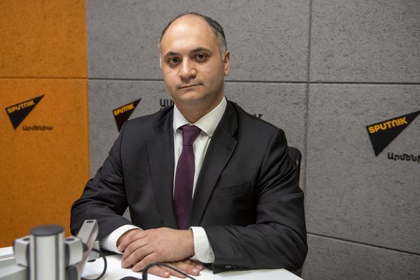 Մինչև սպառողին հասնելը դիմակը երկու անգամ թանկանում է. ՏՄՊՊՀ-ն չարաշահումներ է բացահայտել Մինչև սպառողին հասնելը դիմակը երկու անգամ թանկանում է. ՏՄՊՊՀ-ն չարաշահումներ է բացահայտել - Sputnik Արմենիա