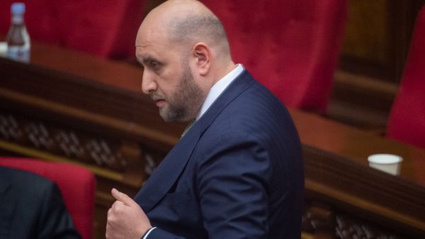 Кандидат на пост председателя ЦБ Мартин Галстян на заседании Национального собрания (16 апреля 2020). Еревaн - Sputnik Армения