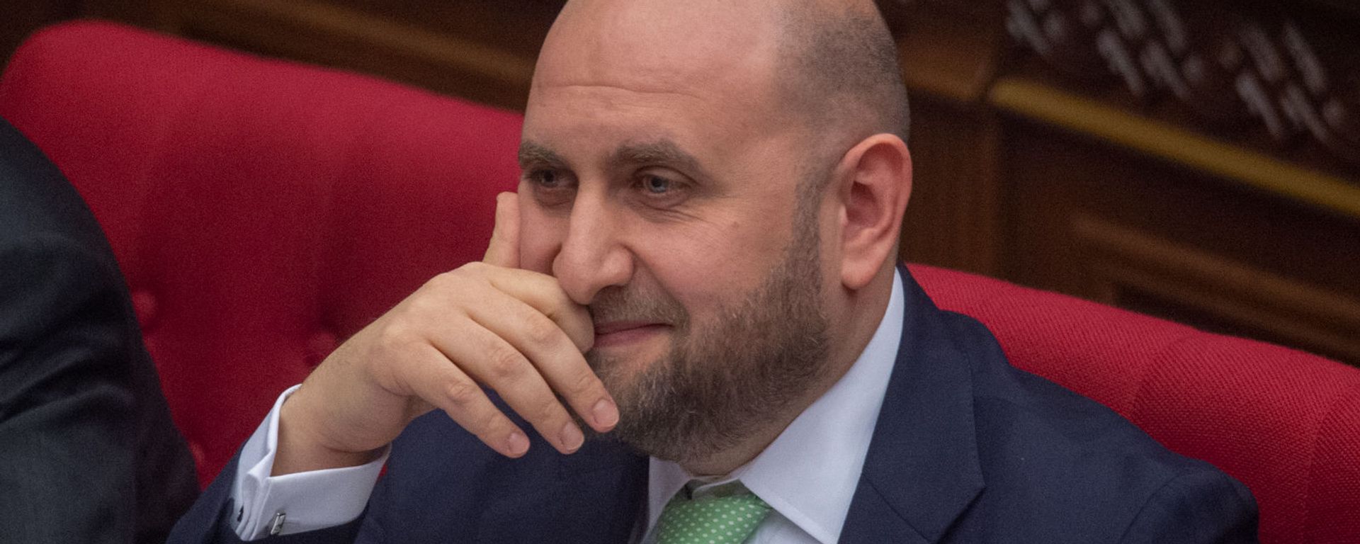 Кандидат на пост председателя ЦБ Мартин Галстян на заседании Национального собрания (16 апреля 2020). Еревaн - Sputnik Армения, 1920, 14.12.2021