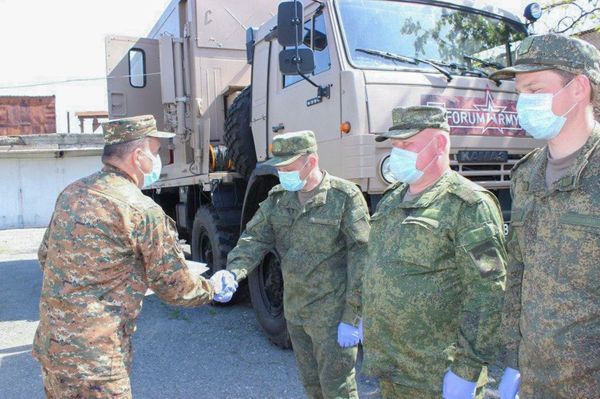 Полковник медслужбы Сатурян рассказал о работе с российскими коллегами - видео - Sputnik Армения