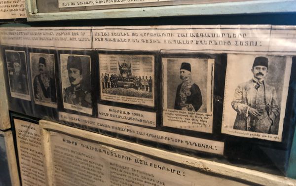 Экспонаты музея Арташеса Тер-Петросяна (Джумшута) в Гюмри Экспонаты музея Арташеса Тер-Петросяна (Джумшута) в Гюмри - Sputnik Армения