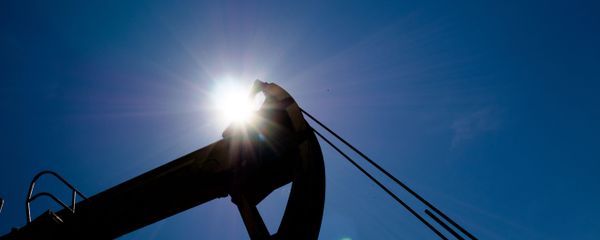Нефтяная качалка Нефтяная качалка - Sputnik Армения
