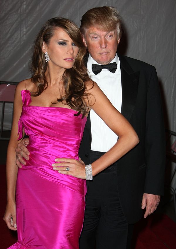 Дональд Трамп с супругой Меланией после Met Gala в Нью-Йорке Дональд Трамп с супругой Меланией после Met Gala в Нью-Йорке - Sputnik Армения
