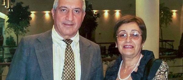  Физик Мишик Казарян и его жена, врач-эпидемиолог Арпик Асратян - Sputnik Արմենիա