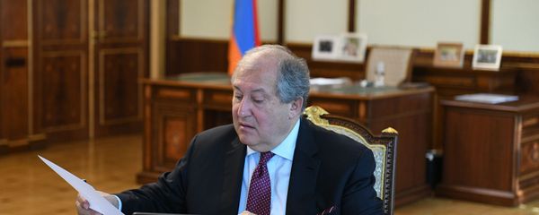Президент Армении Армен Саркисян (30 апреля 2020). Еревaн - Sputnik Արմենիա