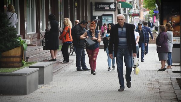 Քաղաքացիները՝ ՀՀ–ում տեղաշարժման սահմանափակումների մեղմացման մասին  - Sputnik Արմենիա