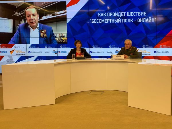 Бессмертный полк пройдет по Красной площади, но в другом формате  - Sputnik Армения