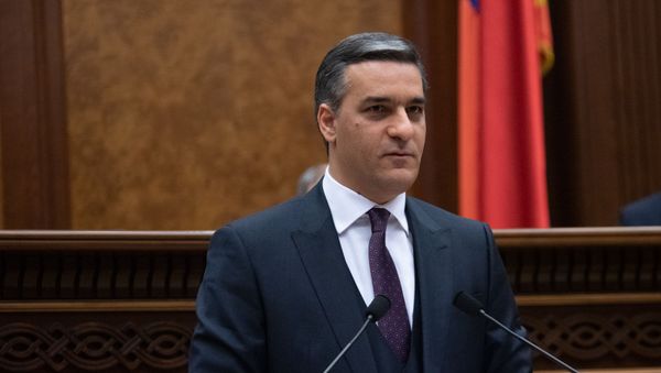 Выступление омбудсмена Армана Татояна на Международной конференции, посвященной 15-летию офиса омбудсмена в Армении (26 ноября 2019). Еревaн - Sputnik Արմենիա