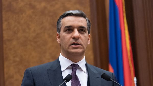 Выступление омбудсмена Армана Татояна на Международной конференции, посвященной 15-летию офиса омбудсмена в Армении (26 ноября 2019). Еревaн - Sputnik Армения