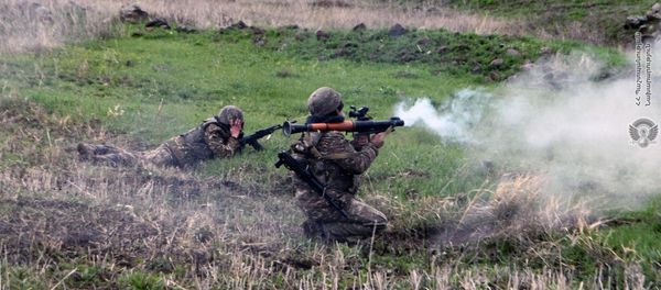 Армянские военнослужащие на учениях - Sputnik Արմենիա