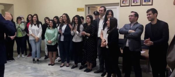 Ազգային ժողովում Մարդու իրավունքների պաշտպանի զեկույցի քննարկման ավարտը ազդարարում է աշխատանքային նոր տարվա սկիզբ  - Sputnik Արմենիա