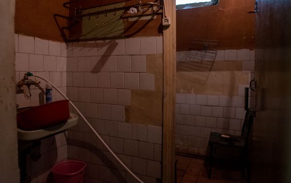 Ванная комната второго этажа второго корпуса пансионата Арзни Ванная комната второго этажа второго корпуса пансионата Арзни - Sputnik Армения