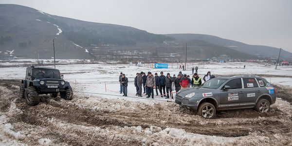 4x4 մրցարշավ Ծաղկաձորում - Sputnik Արմենիա