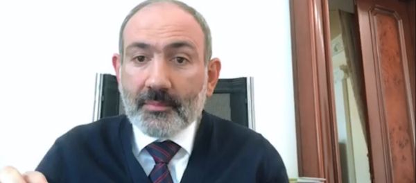 Онлайн видеообращение премьер-министра Никола Пашиняна в связи с коронавирусом и обвинениями в контрабанде (19 мая 2020). Еревaн - Sputnik Արմենիա