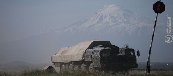 На военном полигоне Баграмян начались масштабные тактические учения (19 мая 2020). Армения На военном полигоне Баграмян начались масштабные тактические учения (19 мая 2020). Армения - Sputnik Армения