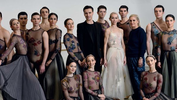 Видеоуроки балета от Dior - Sputnik Армения