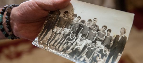 Архивная фотография юношеской футбольной команды Гюмри Архивная фотография юношеской футбольной команды Гюмри - Sputnik Армения