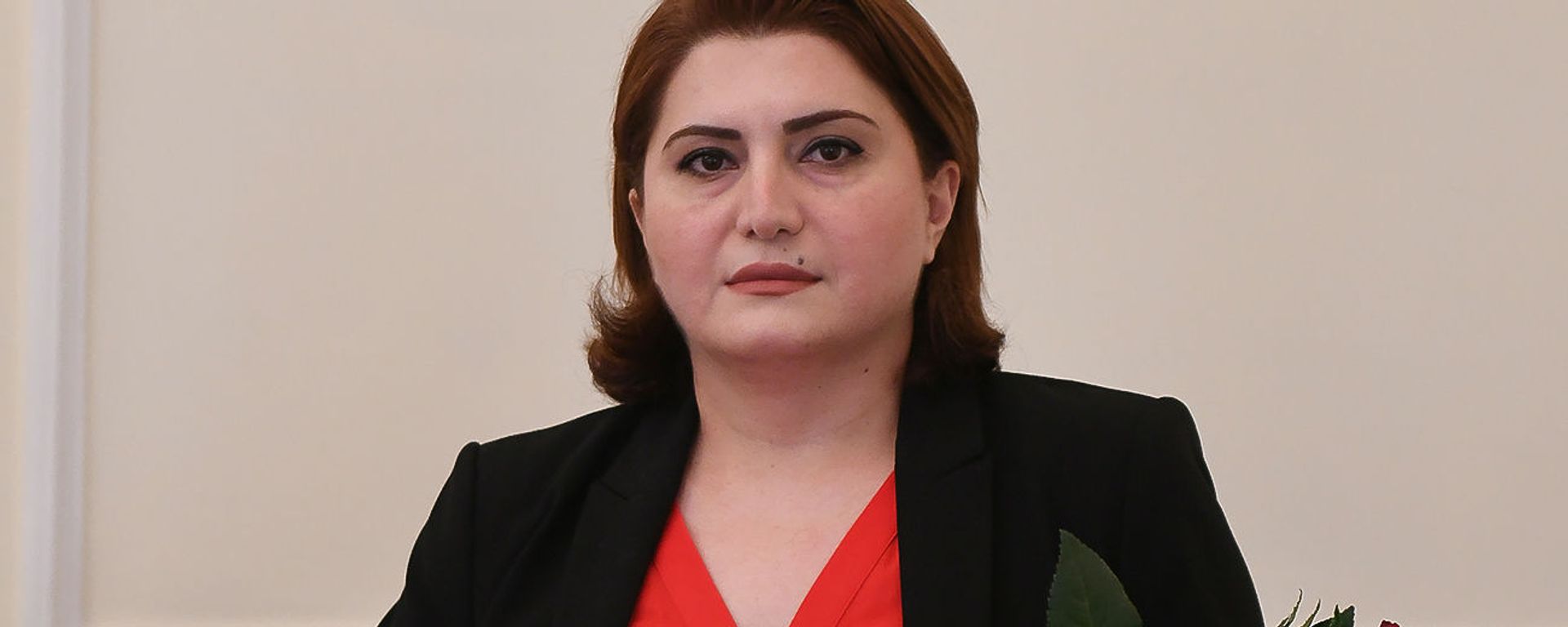 Председатель криминальной палаты Кассационного суда Лилит Тадевосян во время присуждения медали Мхитар Гош (27 мая 2020). Еревaн Председатель криминальной палаты Кассационного суда Лилит Тадевосян во время присуждения медали Мхитар Гош (27 мая 2020). Еревaн - Sputnik Արմենիա, 1920, 09.02.2021