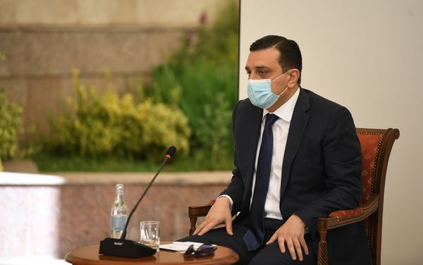 Արմեն Մուրադյան Արմեն Մուրադյան - Sputnik Արմենիա