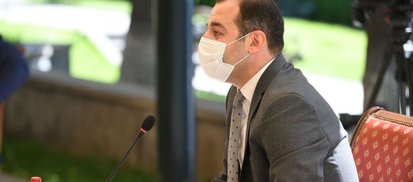 Директор МЦ Норк Мгер Давидянц во время обсуждения по предотвращению ситуации с коронавирусом в Армении (9 июня 2020). Еревaн - Sputnik Արմենիա