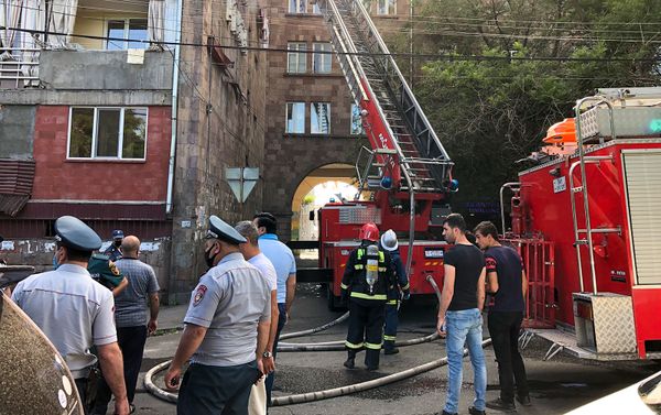 Հրդեհ նախկին «Պրագա» հյուրանոցի շենքում - Sputnik Արմենիա