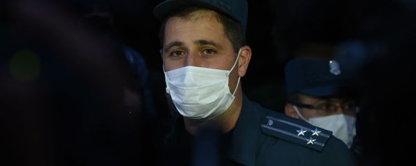 Замначальника полиции Еревана полковник Артур Худинян Замначальника полиции Еревана полковник Артур Худинян - Sputnik Արմենիա