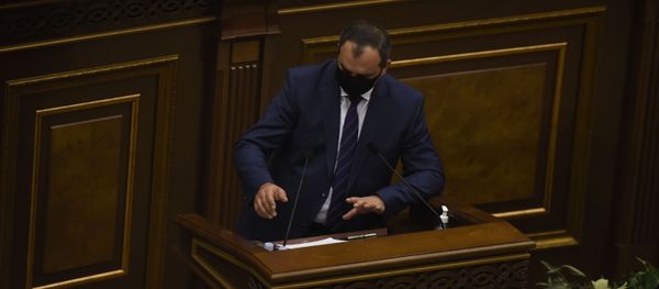  Генеральный прокурор Артур Давтян на заседании Парламента по вопросу лишения Гагика Царукяна депутатской неприкосновенности (16 июня 2020). Еревaн - Sputnik Армения