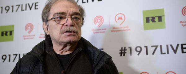 Драматург, актер и режиссер Александр Адабашьян Драматург, актер и режиссер Александр Адабашьян - Sputnik Армения