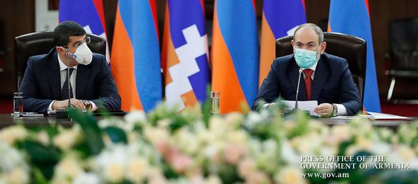 Совместное заседание совета безопасности Армении и Карабаха (19 июня 2020). Еревaн Совместное заседание совета безопасности Армении и Карабаха (19 июня 2020). Еревaн - Sputnik Армения