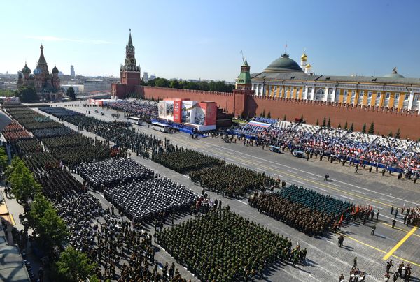 Военный парад в ознаменование 75-летия Победы на Красной площади в Москве Военный парад в ознаменование 75-летия Победы на Красной площади в Москве - Sputnik Армения