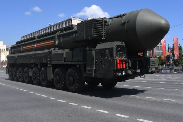 Автономная пусковая установка ПГРК Ярс на параде Победы в Москве Автономная пусковая установка ПГРК Ярс на параде Победы в Москве - Sputnik Армения