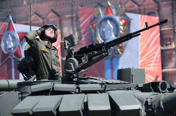 Военный парад в ознаменование 75-летия Победы Военный парад в ознаменование 75-летия Победы - Sputnik Армения