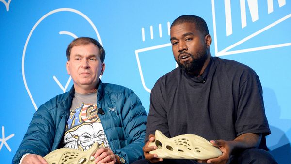 3 интереснейших факта о новых Yeezy Foam Runner  - Sputnik Армения