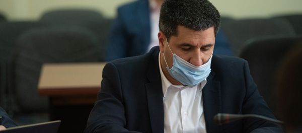 Глава Team Telecom Armenia Айк Есаян на обсуждении в Госкомиссии по защите экономической конкуренции о покупке дочерней компании Билайн в Армении (7 июля 2020). Еревaн - Sputnik Армения