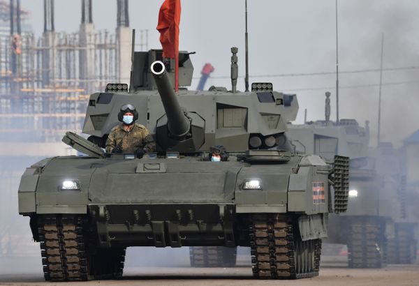 Армата уходит на экспорт: кто первым получит новейший российский танк Т-14 - Sputnik Армения