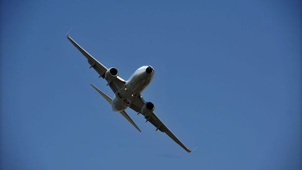Самолет Boeing 737 - Sputnik Армения