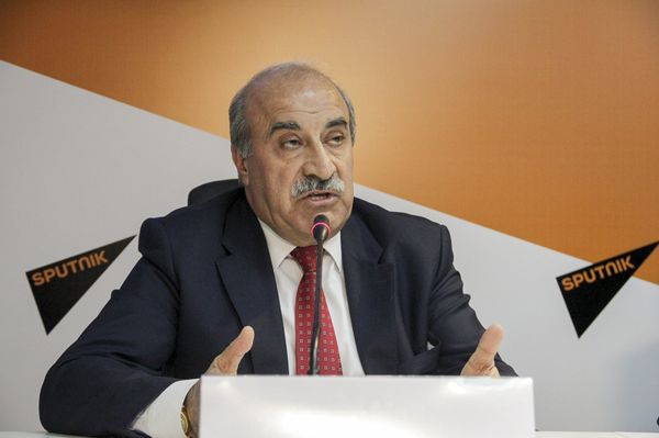 Хосров Арутюнян - Sputnik Արմենիա