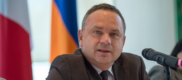 Посол Франции в Армении Жан Франсуа Шарпантье - Sputnik Армения