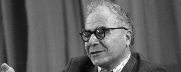 Советский астрофизик, академик Виктор Амбарцумян Советский астрофизик, академик Виктор Амбарцумян - Sputnik Армения