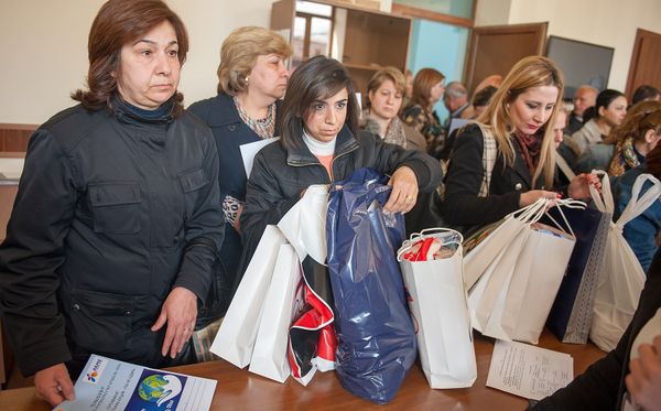 Помощь беженцам из Сирии в Армении в рамках благотворительной акции Ты не один  - Sputnik Արմենիա