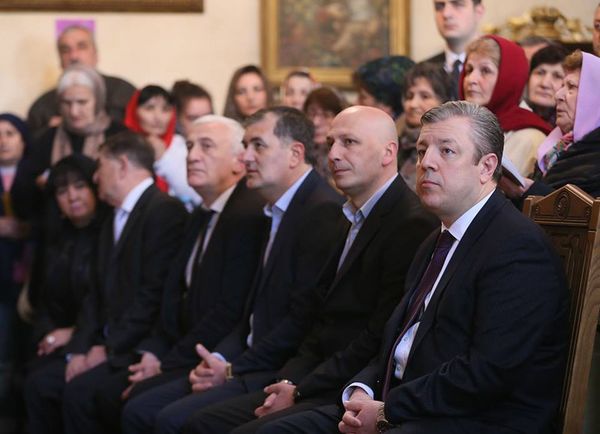 Премьер-министр Грузии поздравил армян спраздником в церкви Сурб Геворк - Sputnik Армения